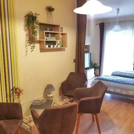 Megyer Apartman アパート