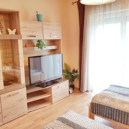 アパート Megyer Apartman