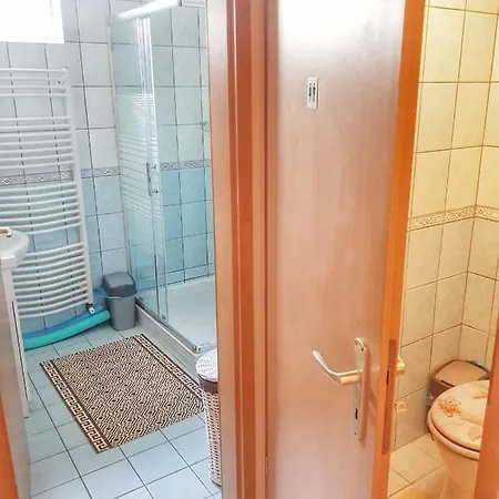Megyer Apartman アパート