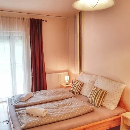 Megyer Apartman ヘーヴィーズ