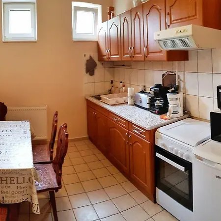 Megyer Apartman *